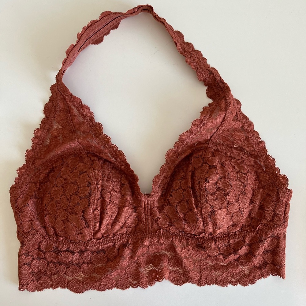 Lace Bralette Set of 4- Red, White, and Green - Picture 2 of 10